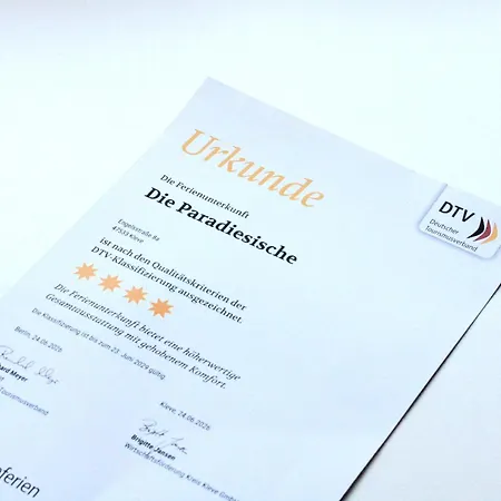Paradiesische 公寓